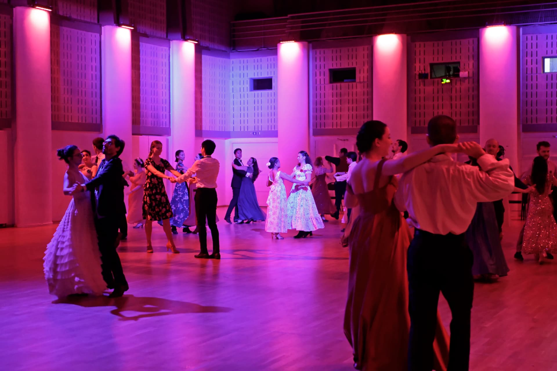 La salle de bal en rose